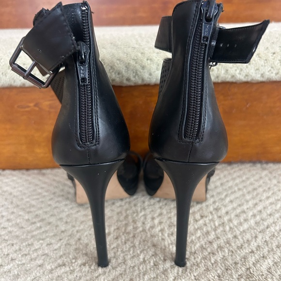 Aldo Black Perforated Heels - Picture 8 of 13